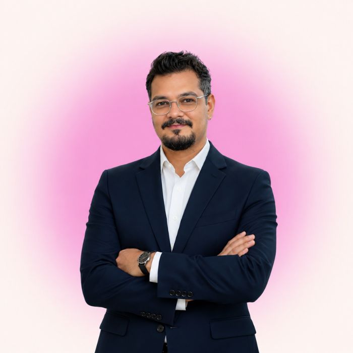 Mr Narendar Kothari is the founder of Vivid LED System.